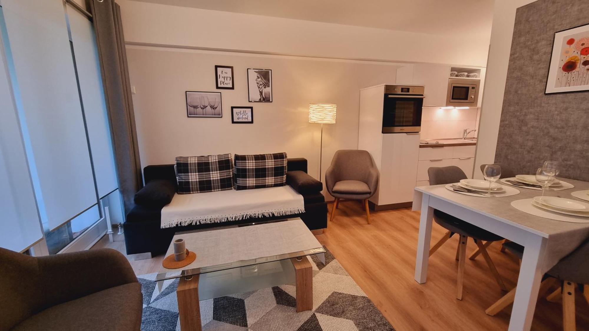 Ferienwohnung Mohnwiese Und Blumenwiese Вилинген Стая снимка